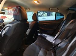 نیسان سێنترا